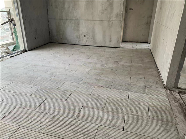 ������ǿ��ˮ�����ĭ���¸�����